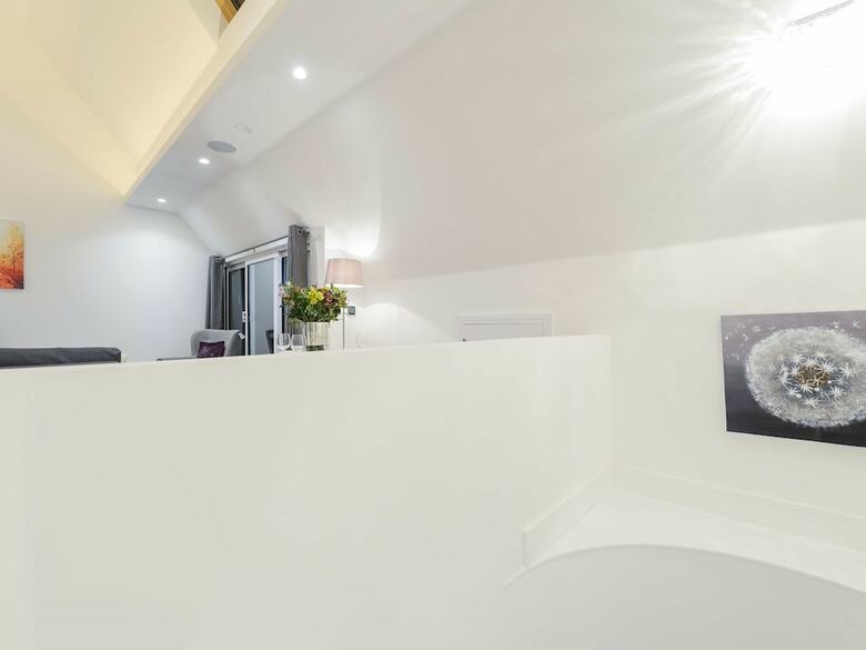 Ealing Apartments