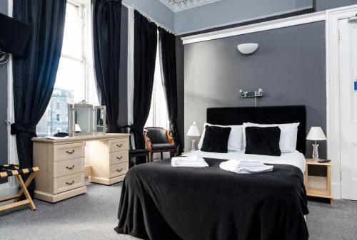 Hostal Claremont Guesthouse