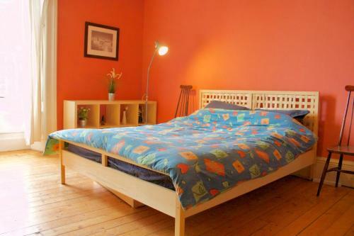 Character Apartment In The Heart Of Morningside