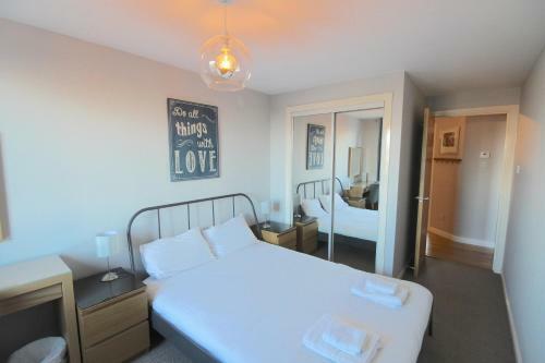 Riverside Apartments By Edinburgh City Apartments