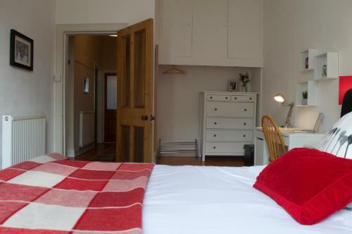 2 Bedroom Apartment With Castle Views Sleeps 3