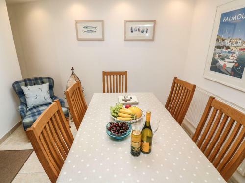 Puffin Cottage, Falmouth