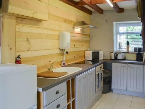 Honeysuckle Cottage