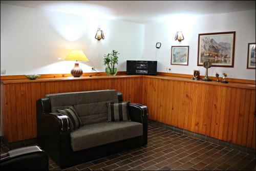Hostal Guest House Tomcuk