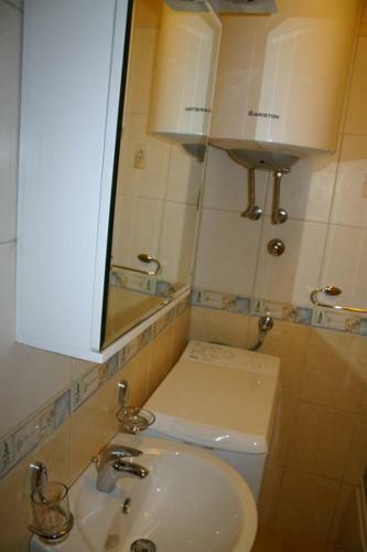 Hostal Rooms Dobrotski Dvori