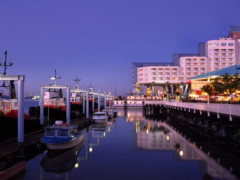 Hotel Inn At The Quay