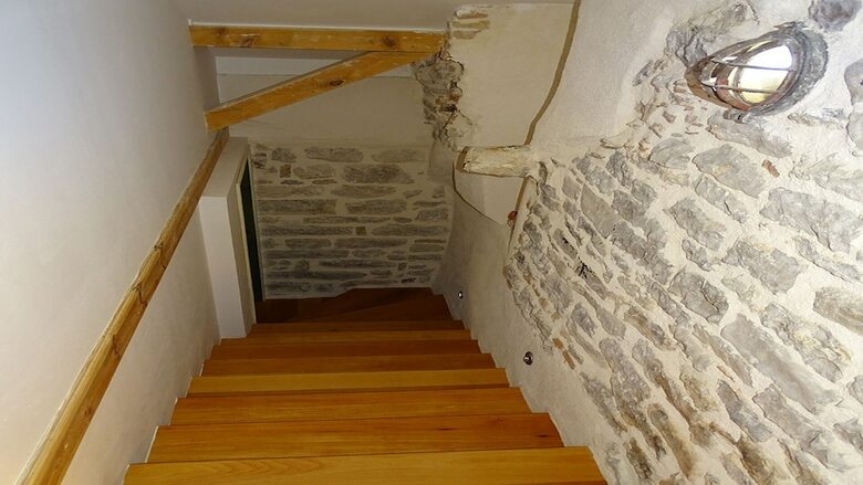 Apartments Historic Stone House