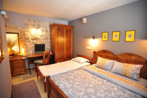 Hostal Guest House Forza Lux