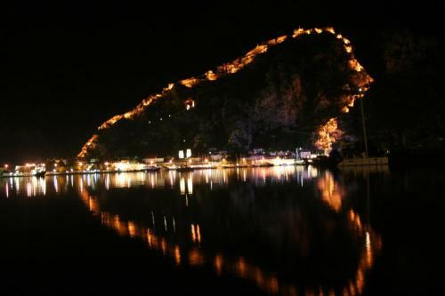 Apartments Penovic Stoliv Bay Kotor