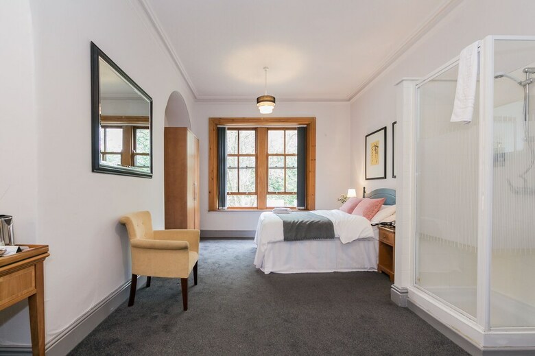 Hotel Townhouse No 12