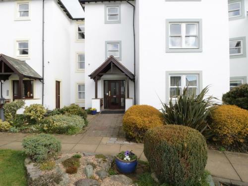 Elm Court, Keswick