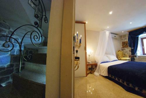 Hostal Vg Three Bedroom Castle