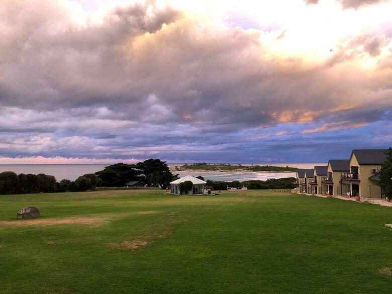 Hotel Diamond Island Resort