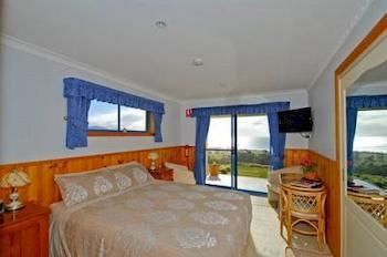 Aparthotel Bicheno's Ocean View Retreat