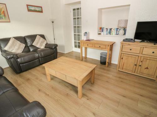 Glan Y Gors Cottage