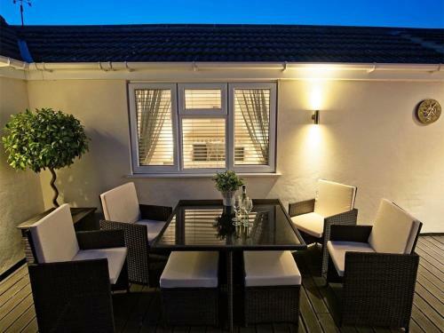 Broadland Hideaway