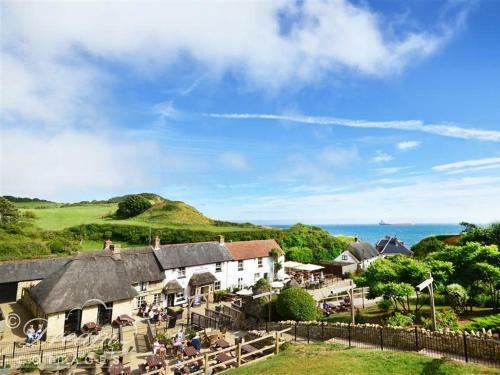 Honeybun, Osmington