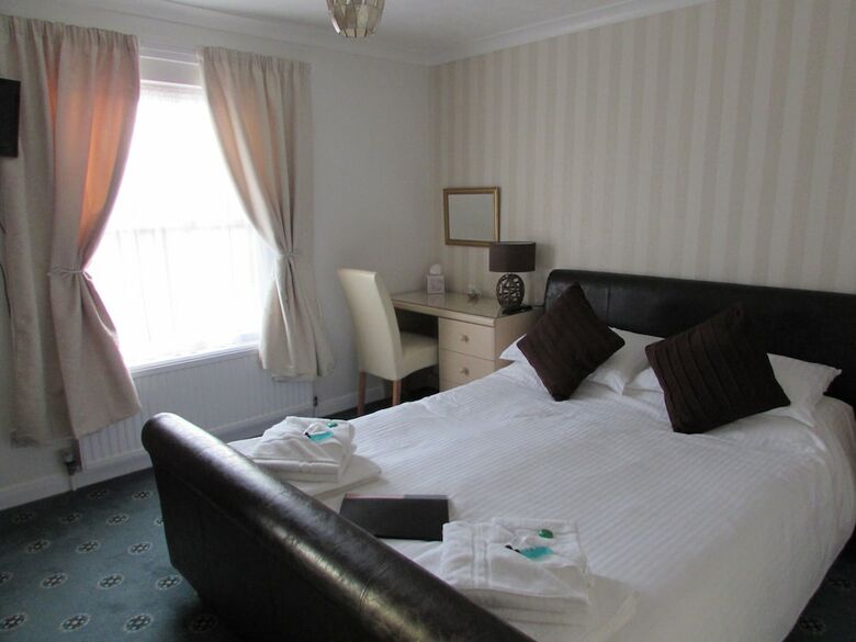 Hostal Birchwood House
