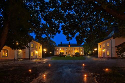 Hotel �keshofs Slott