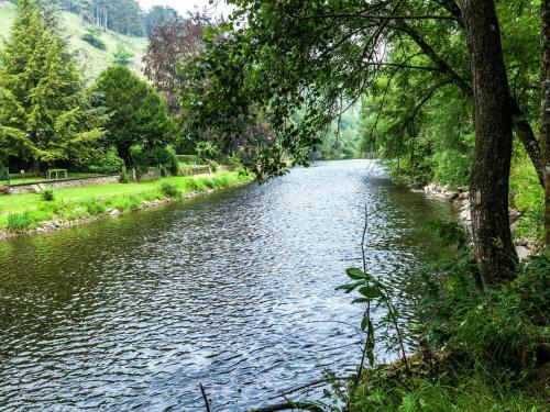 Au Fil De L Ourthe