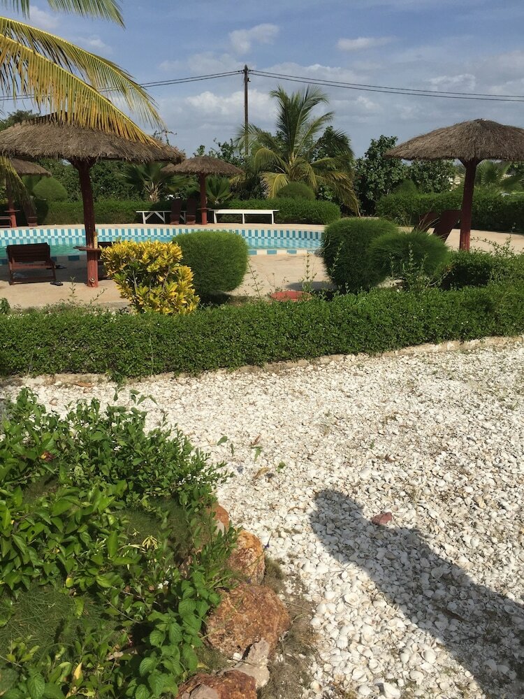 Hotel Les Cristaux Roses