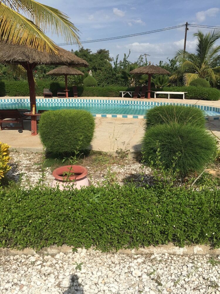 Hotel Les Cristaux Roses