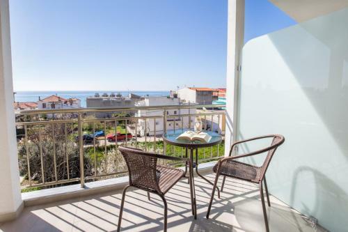 Girene Apartments
