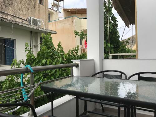 Mirtos Apartments
