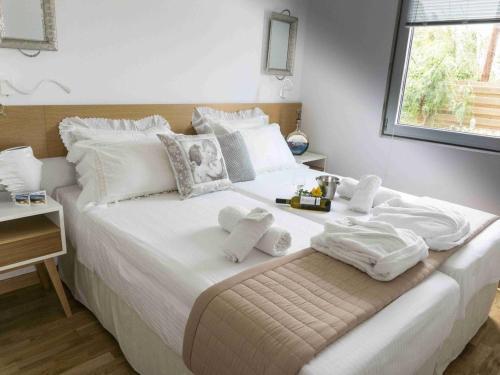 Missiria Villa Sleeps 6 Pool Air Con Wifi