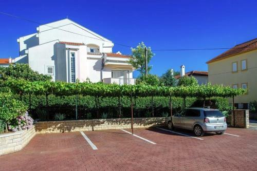 One-bedroom Apartment In Zadar II