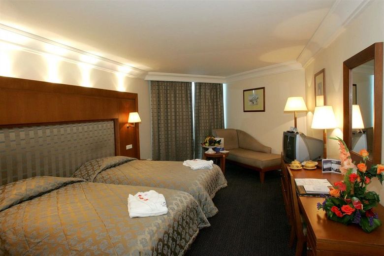 Hotel Golden Tulip Farah Rabat