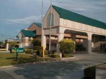 Hotel Quality Inn & Suites West