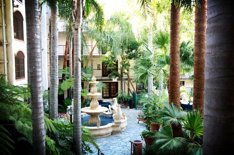 Hotel Radisson Suites Buena Park