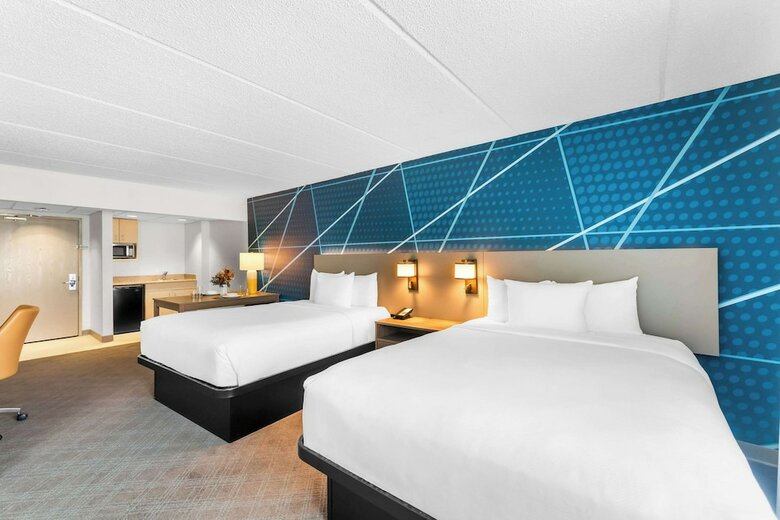 Hotel Comfort Suites Airport - Austin