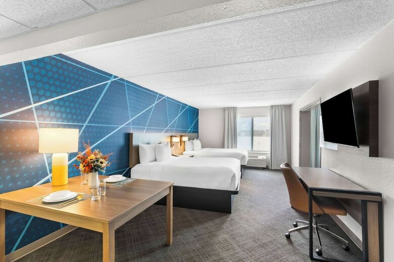 Hotel Comfort Suites Airport - Austin