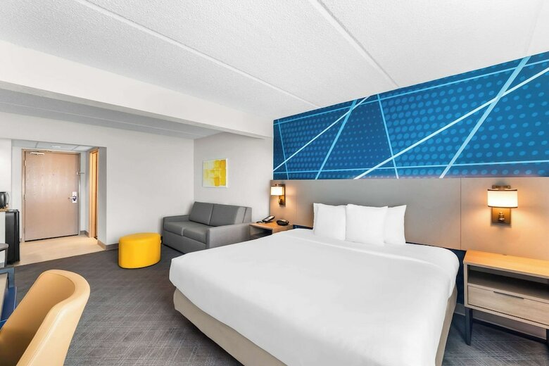 Hotel Comfort Suites Airport - Austin