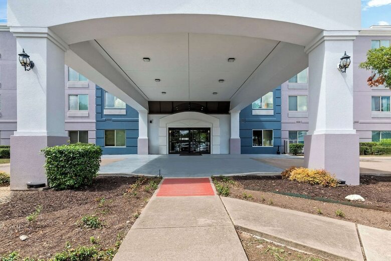 Hotel Comfort Suites Airport - Austin