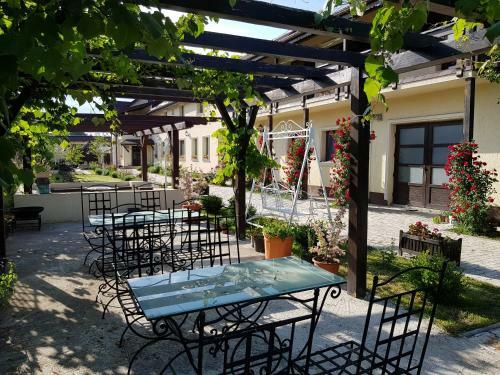 Hostal Pensiunea Casa Moga
