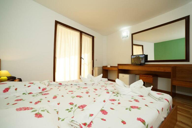 Insula Hotel