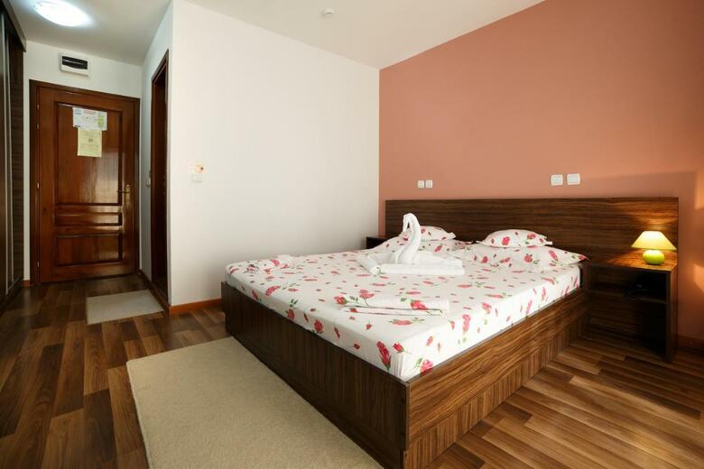 Insula Hotel