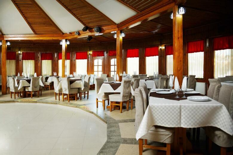 Insula Hotel