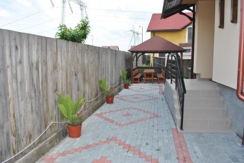 Hostal Pensiunea Queen Mary