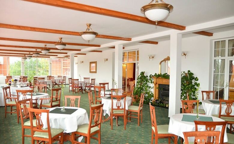 Hotel Monterai Resort