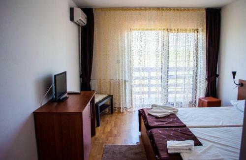Hostal Pensiunea La Lipoveanu