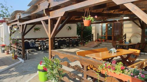 Hostal Pensiunea La Lipoveanu