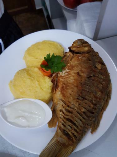 Hostal Pensiunea La Lipoveanu