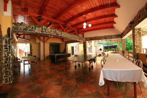 Hostal Pensiunea Marinela