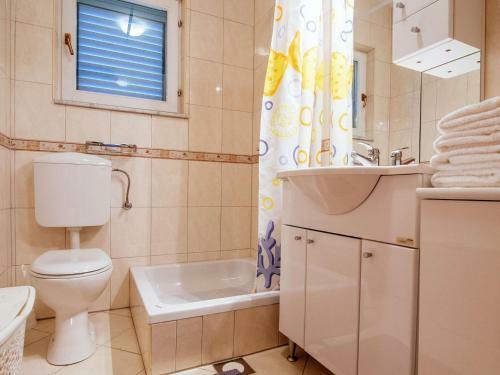 Spacious Holiday Home In Kakma With Pool