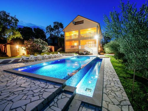Spacious Holiday Home In Kakma With Pool