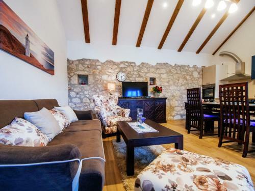 Peaceful Holiday Home With Pool In Kakma